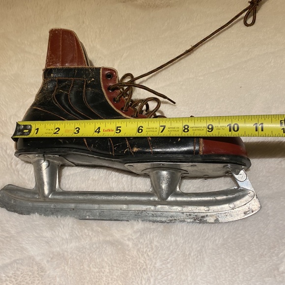 Vintage Dunne’s Leather Skates - Picture 9 of 9